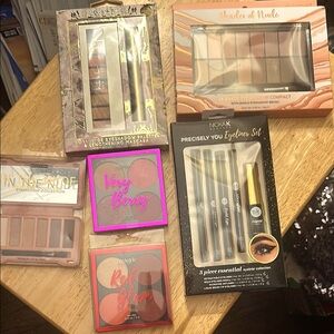 Nicka K and other brands make- up bundle